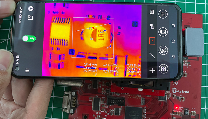 InfiRay_P2_Pro_Thermal_Imaging_for-smartphones.jpg